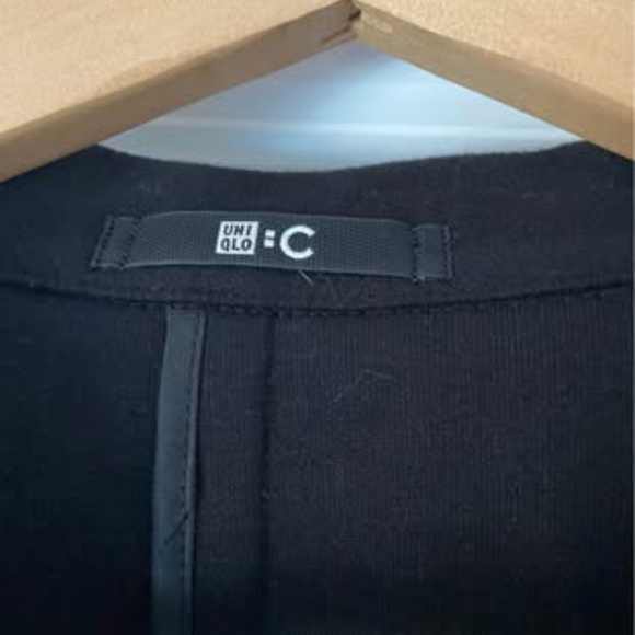 Classic Black Women's Blazer - Picture 3 of 5